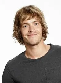 배우, 각본인 리차드 데이비스의 대표 이미지