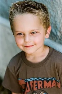 배우인 메이슨 베일 코튼의 대표 이미지