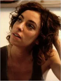 배우인 래티티아 로페즈의 대표 이미지