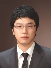 감독인 오경주의 대표 이미지