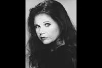 배우인 크리스티 샌포드의 대표 이미지