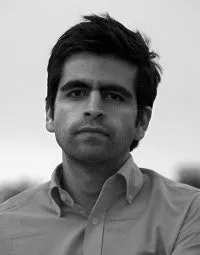 영화감독인 라파엘 팔라시오 일링워스의 대표 이미지