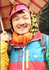 평론가인 반이정의 대표 이미지