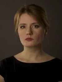 영화배우인 나탈리아 쿠드리아쇼바의 대표 이미지