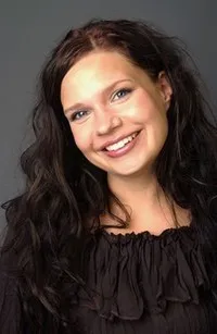 배우인 안니-크리스티나 유소의 대표 이미지