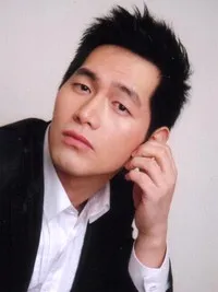 배우인 한덕호의 대표 이미지