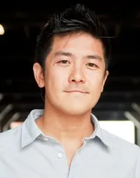 감독, 각본, 촬영인 쯔 천의 대표 이미지