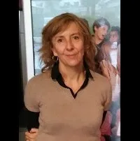 각본, 감독인 헬렌 앤젤의 대표 이미지