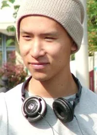 영화감독인 쇼지 히로시의 대표 이미지