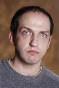 배우인 마이클 푸이스의 대표 이미지