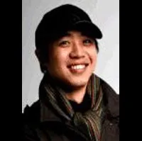 감독인 김정윤의 대표 이미지