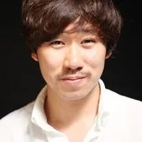 연극배우인 곽유평의 대표 이미지