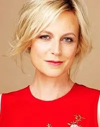 배우인 마타 뒤셀도르프의 대표 이미지