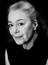 배우인 루이스 라프라드의 대표 이미지