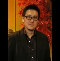 감독, 각본, 촬영, 편집인 우치다 노부테루의 대표 이미지
