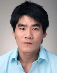 연극배우인 유명상의 대표 이미지