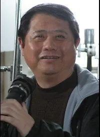 감독인 송강파의 대표 이미지