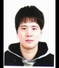 감독인 손현동의 대표 이미지