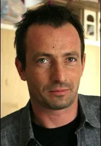 영화배우인 토마스 솝츠작의 대표 이미지