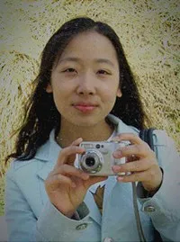 감독, 각본인 박지은의 대표 이미지