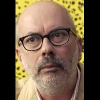감독인 모리지오 시아라의 대표 이미지