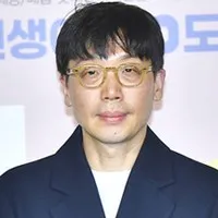 각본, 감독인 마대윤의 대표 이미지