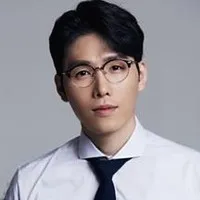 영화배우인 고은총의 대표 이미지