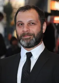 배우인 파티 알의 대표 이미지