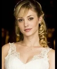 배우인 로잔느 멀홀란드의 대표 이미지