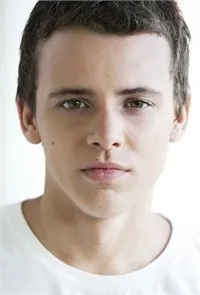 영화배우인 톰 그린의 대표 이미지