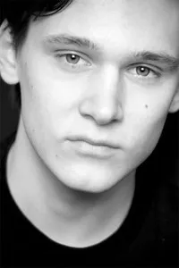 영화배우인 릭 오콘의 대표 이미지