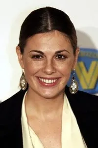 배우인 바네사 인콘트라다의 대표 이미지