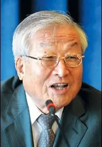 종교인인 강원희의 대표 이미지