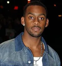 배우인 Richard Blackwood의 대표 이미지