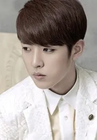 가수, 탤런트인 성열의 대표 이미지