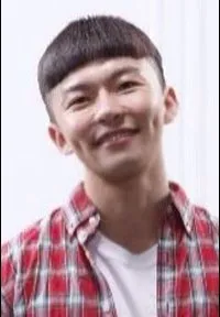 뮤지컬 배우인 윤대희의 대표 이미지