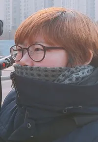 영화감독인 강유가람의 대표 이미지