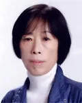 시인인 최승자의 대표 이미지