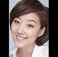 연극배우인 김유리의 대표 이미지