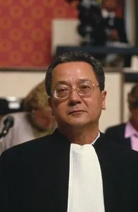 변호사인 자크 베르제의 대표 이미지