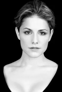 영화배우인 알릭스 윌턴 레간의 대표 이미지