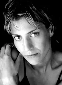 영화배우인 이사벨 아브레우의 대표 이미지