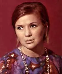 영화배우인 갈리나 폴스키크의 대표 이미지