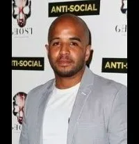 영화배우인 앤드류 심의 대표 이미지