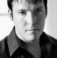 영화배우인 홀트 보그스의 대표 이미지