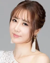 탤런트, 영화배우인 최윤슬의 대표 이미지