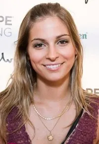 영화배우인 베네디타 페레이라의 대표 이미지