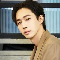 탤런트인 무진성의 대표 이미지