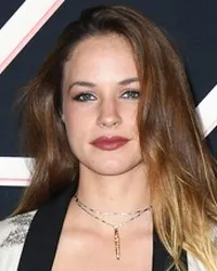 영화배우인 알렉시스 냅의 대표 이미지