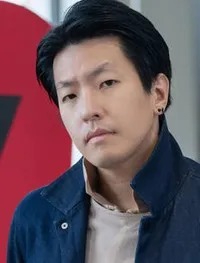 영화감독인 전우성의 대표 이미지